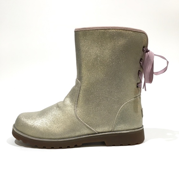 UGG CORENE METALLIC SATIN LACE BOOT -SOFT GOLD SUEDE -YOUTH US 5 -NEW - Picture 3 of 8